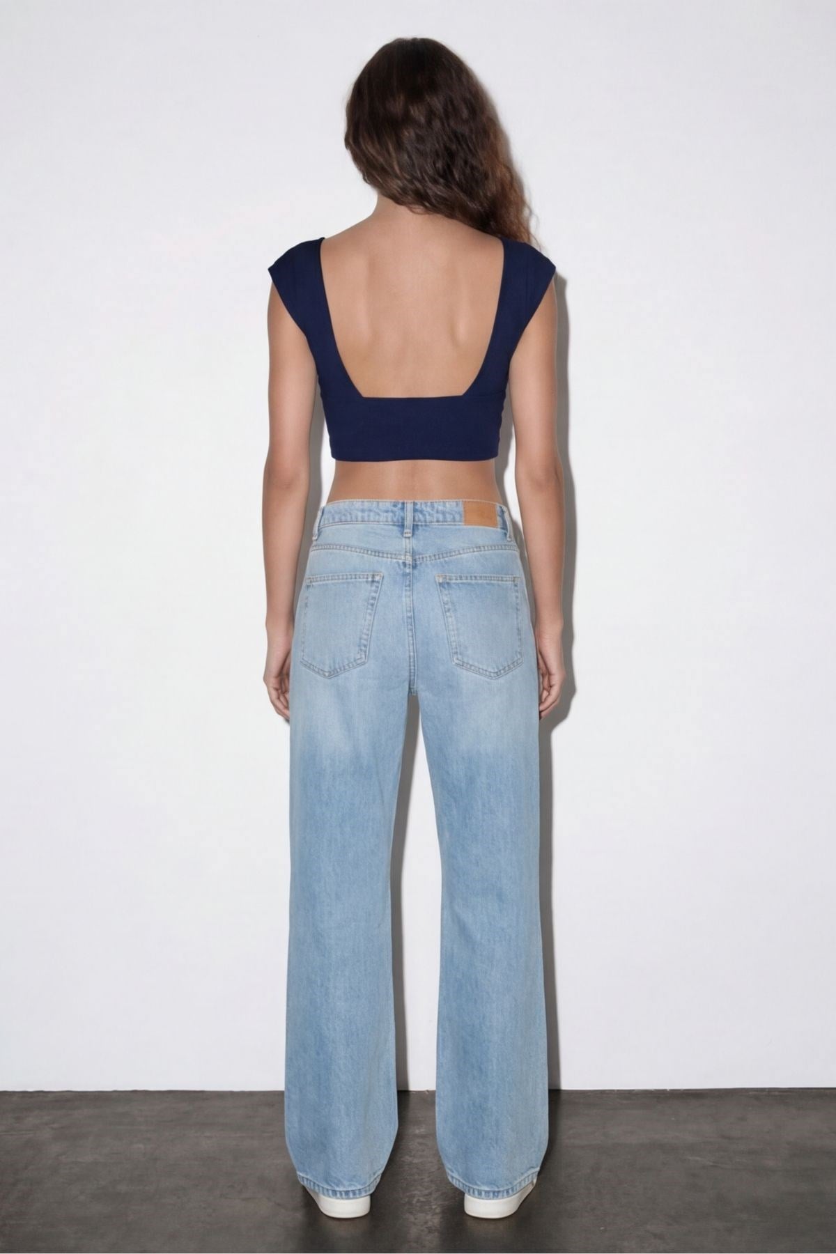 Quzu Crop Detaylı Bluz Lacivert