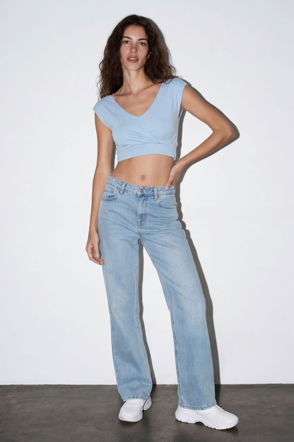 Quzu Crop Detaylı Bluz Mavi