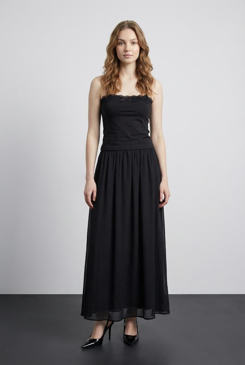 Quzu Dantel Detaylı Atlet Siyah