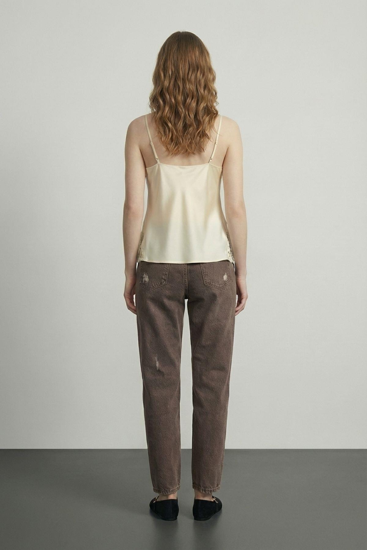 Quzu Dantel Detaylı Bluz Sarı