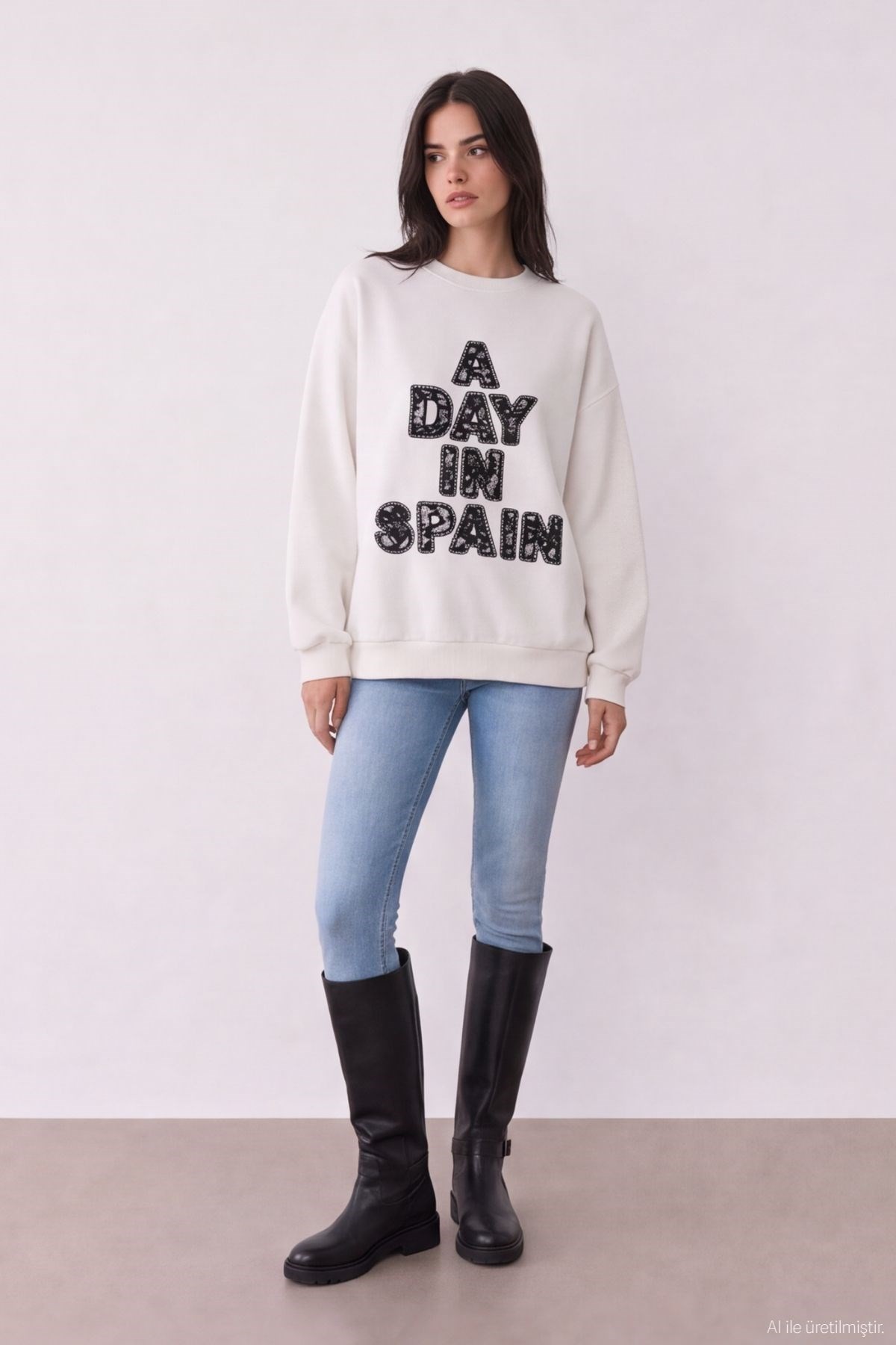 Quzu Dantel Detaylı Sweatshirt Ekru