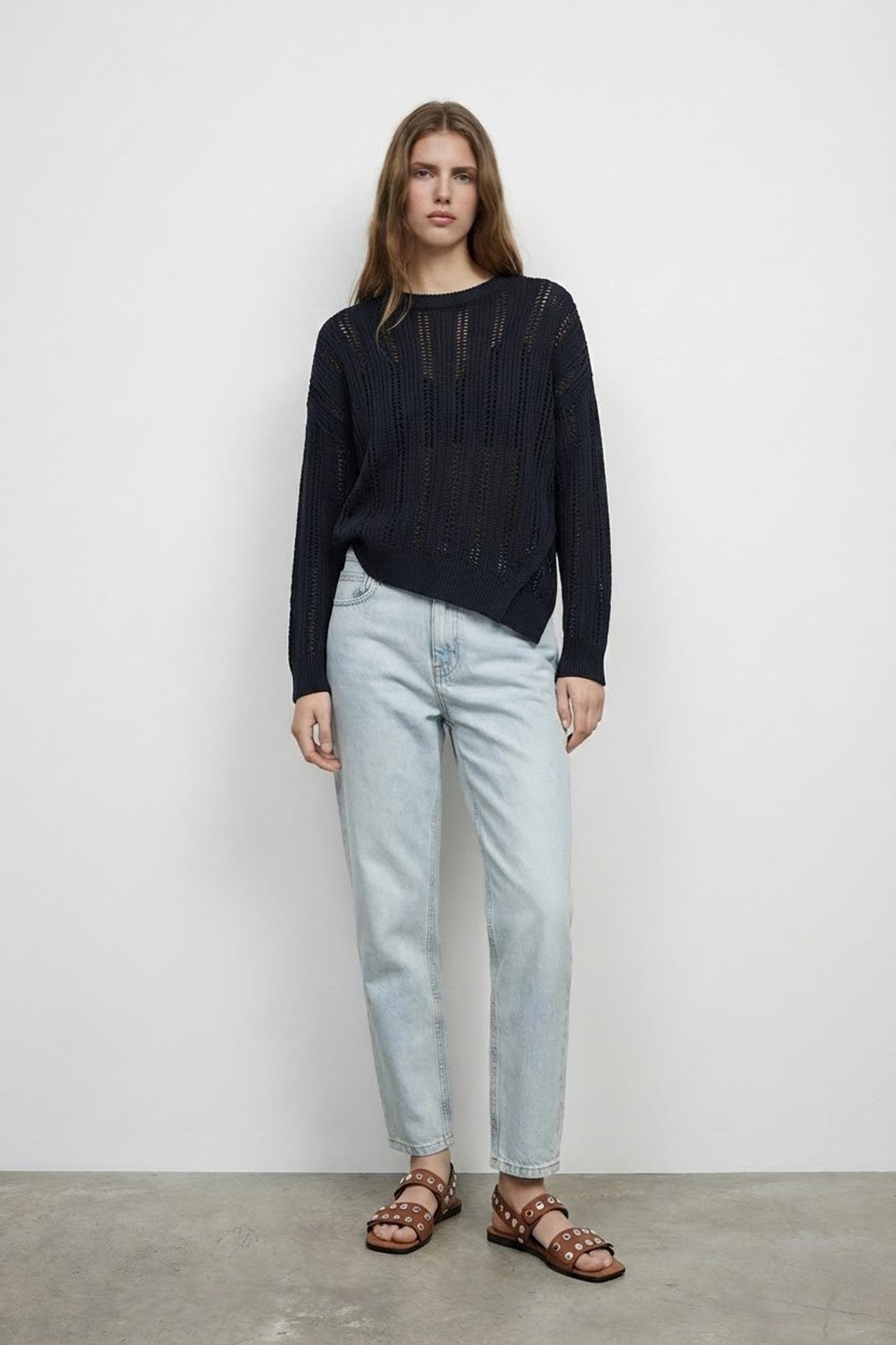 Quzu Delik Örgülü Triko Siyah