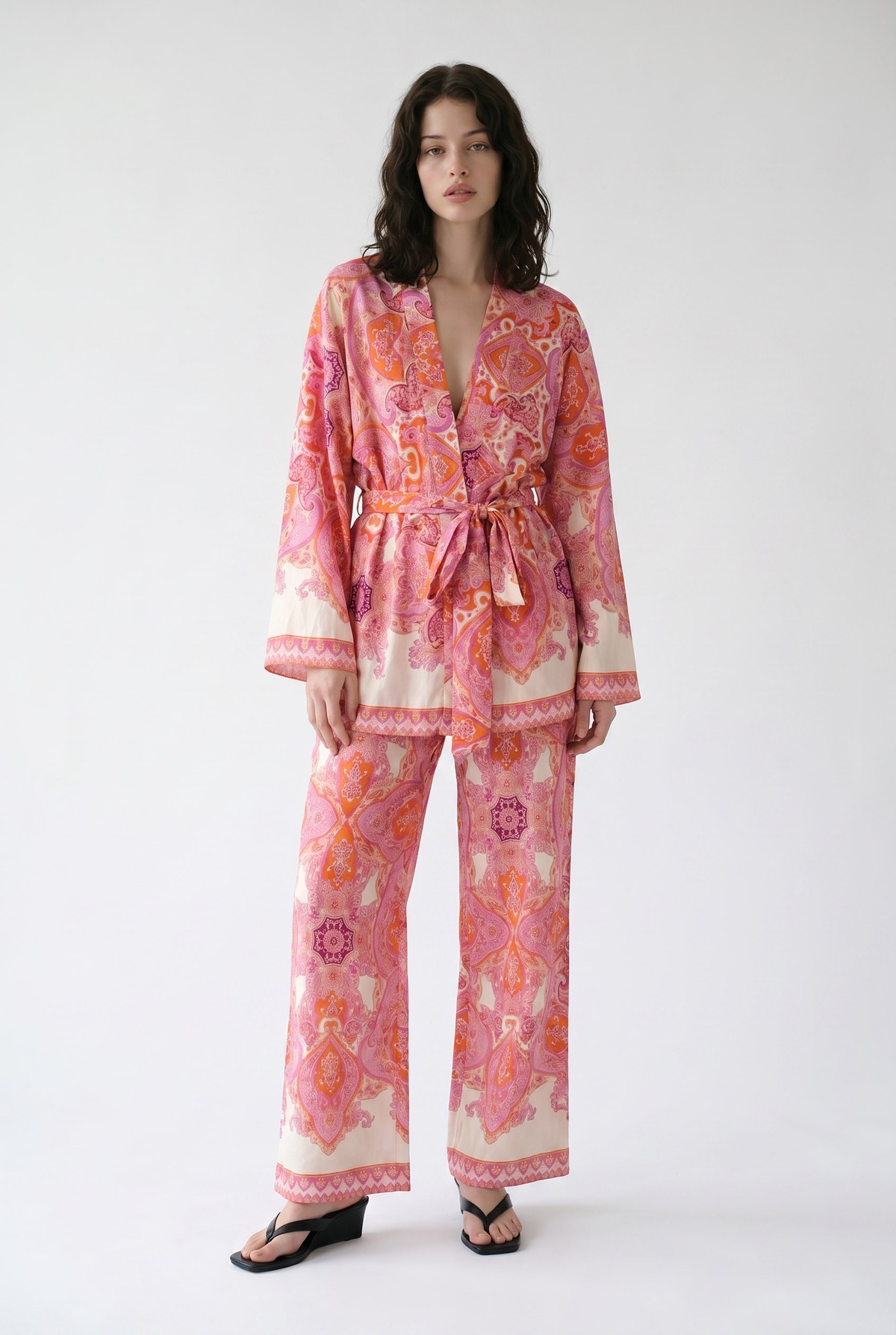 Quzu Desenli Kimono Pembe