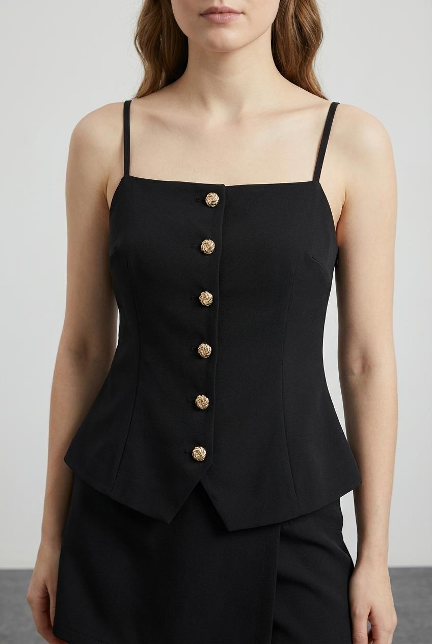 Quzu Düğme Detaylı Bluz Siyah