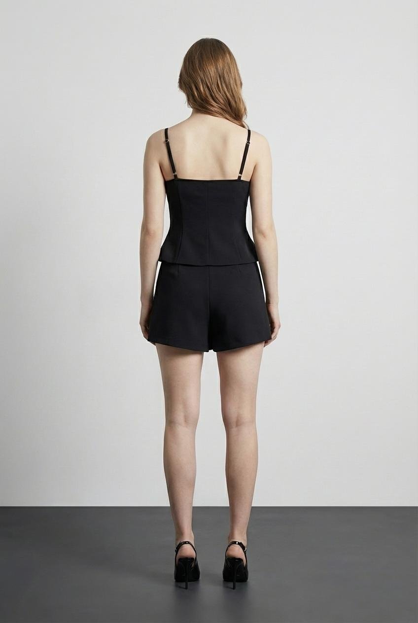 Quzu Düğme Detaylı Bluz Siyah