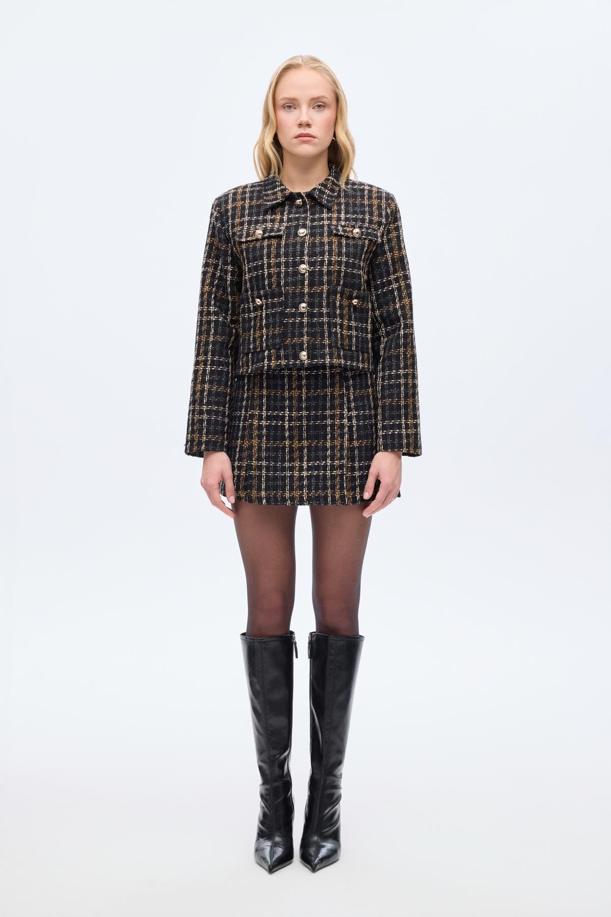 Quzu Düğme Detaylı Ceket Siyah