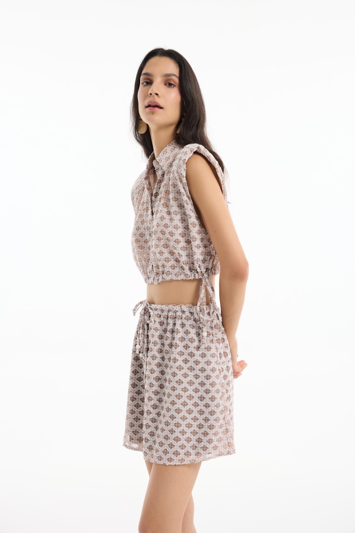 Quzu Düğme Detaylı Lastikli Etek Kahve