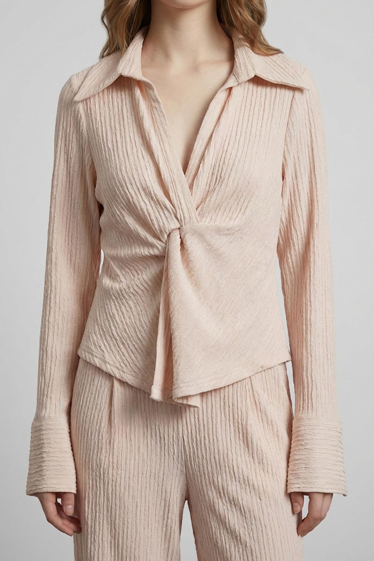 Quzu Düğüm Detaylı Bluz Bej