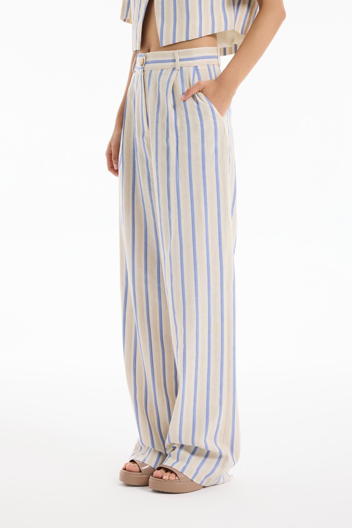 Quzu Etiket Detaylı Palazzo Pantolon Ekru