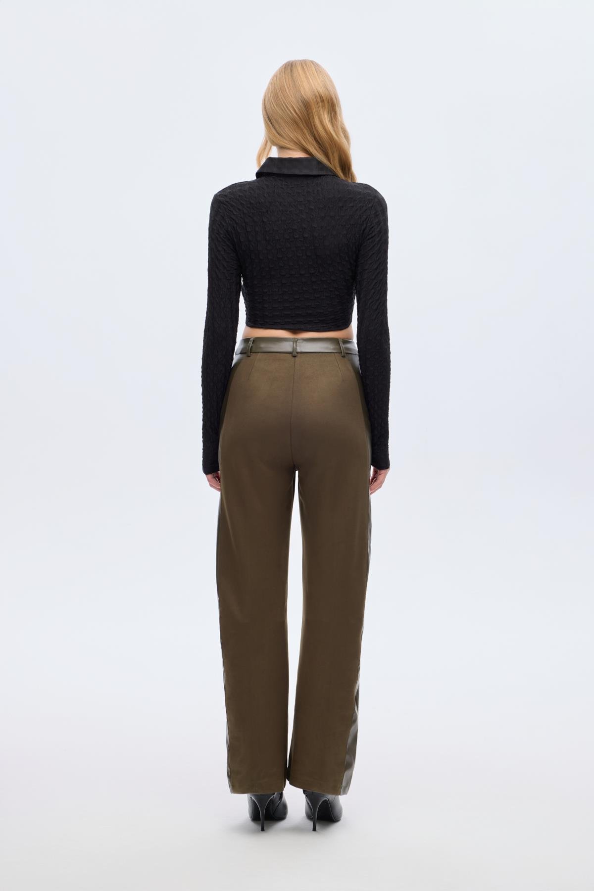 Quzu Fermuar Detaylı Örme Bluz Siyah