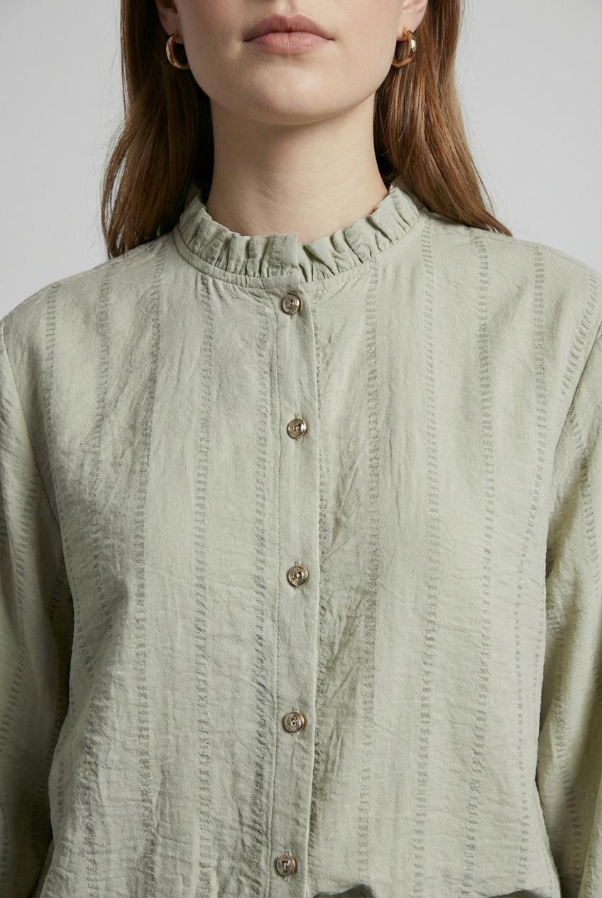 Quzu Fırfır Detaylı Bluz Haki