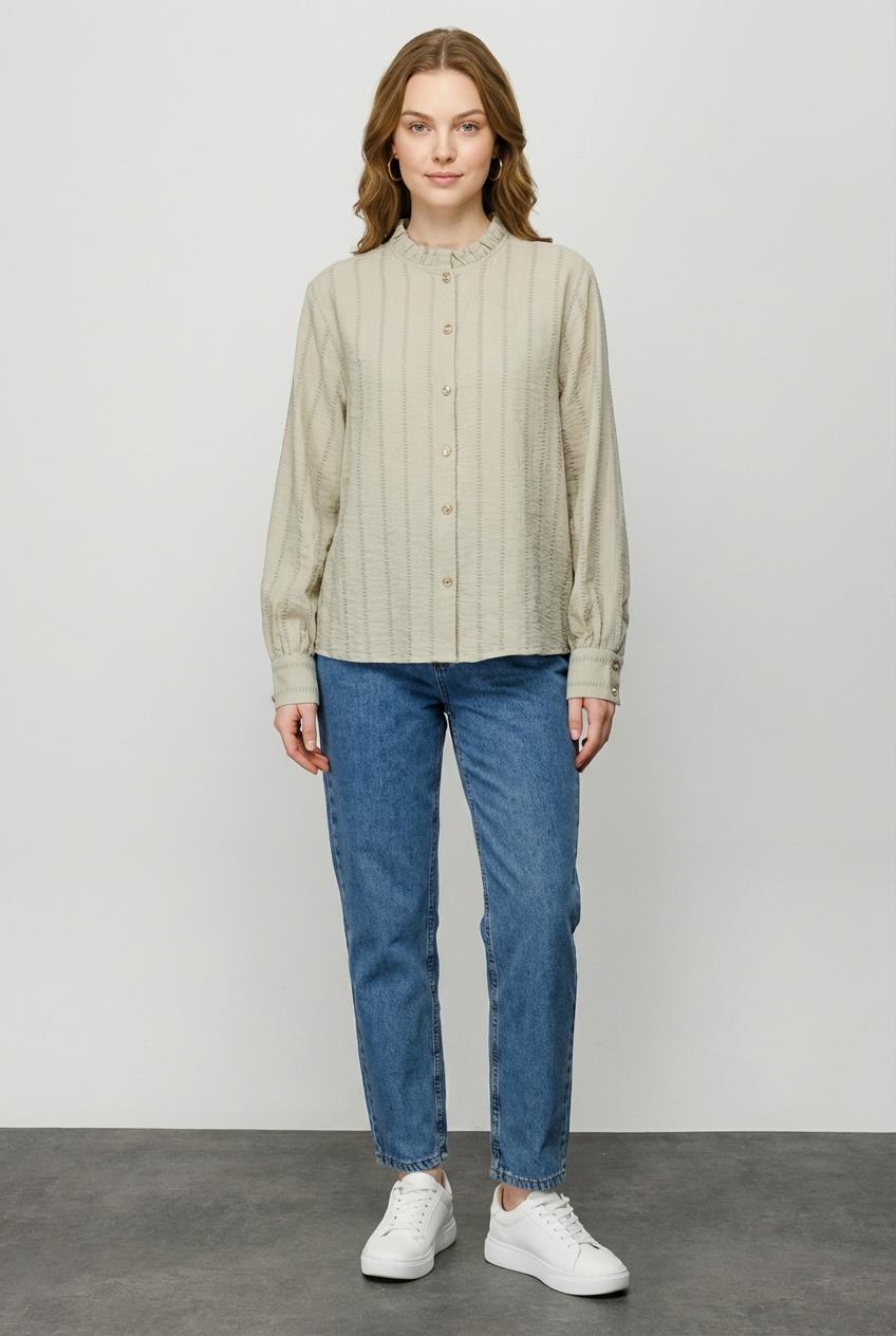 Quzu Fırfır Detaylı Bluz Haki