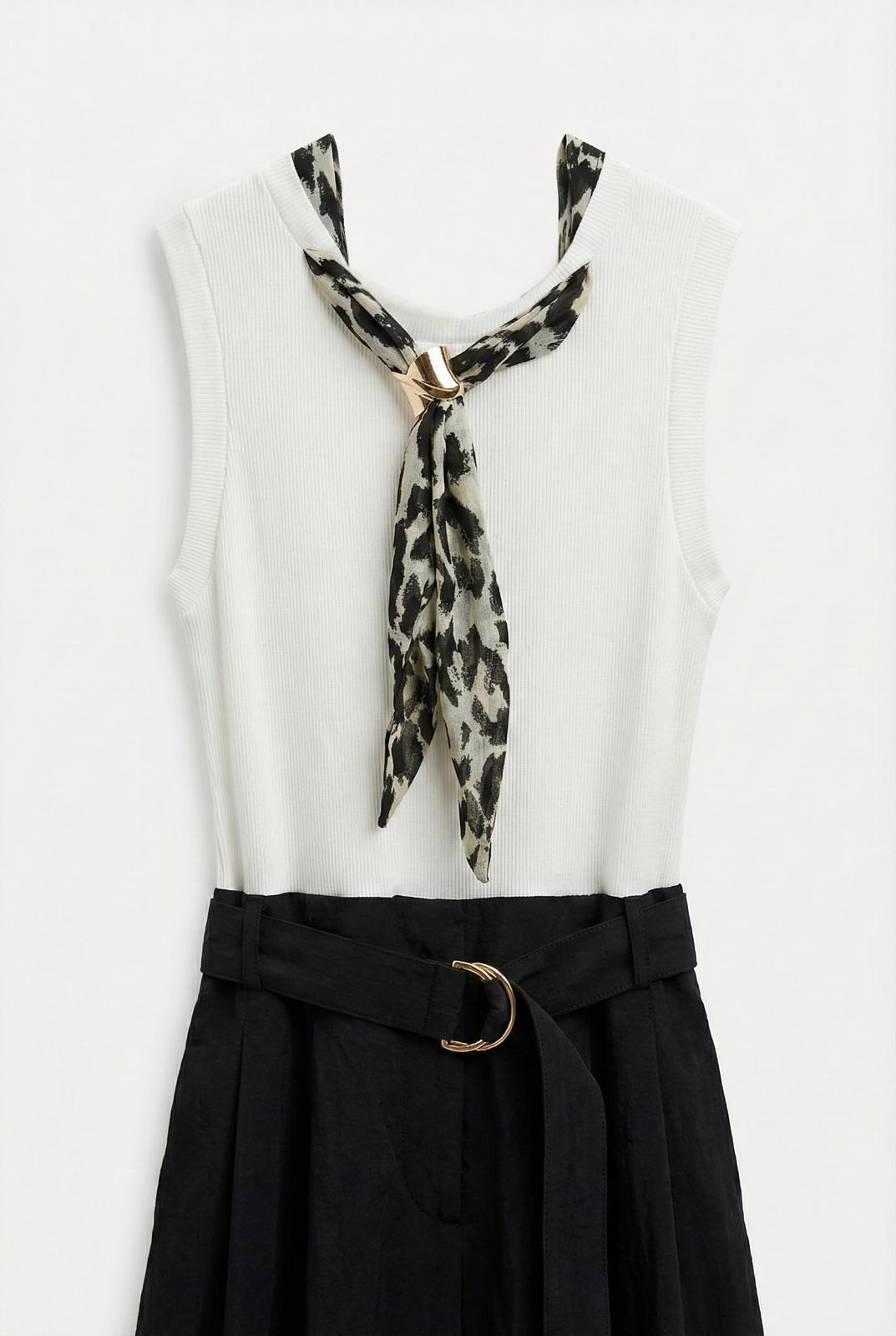 Quzu Fular Detaylı Matchli Elbise Siyah