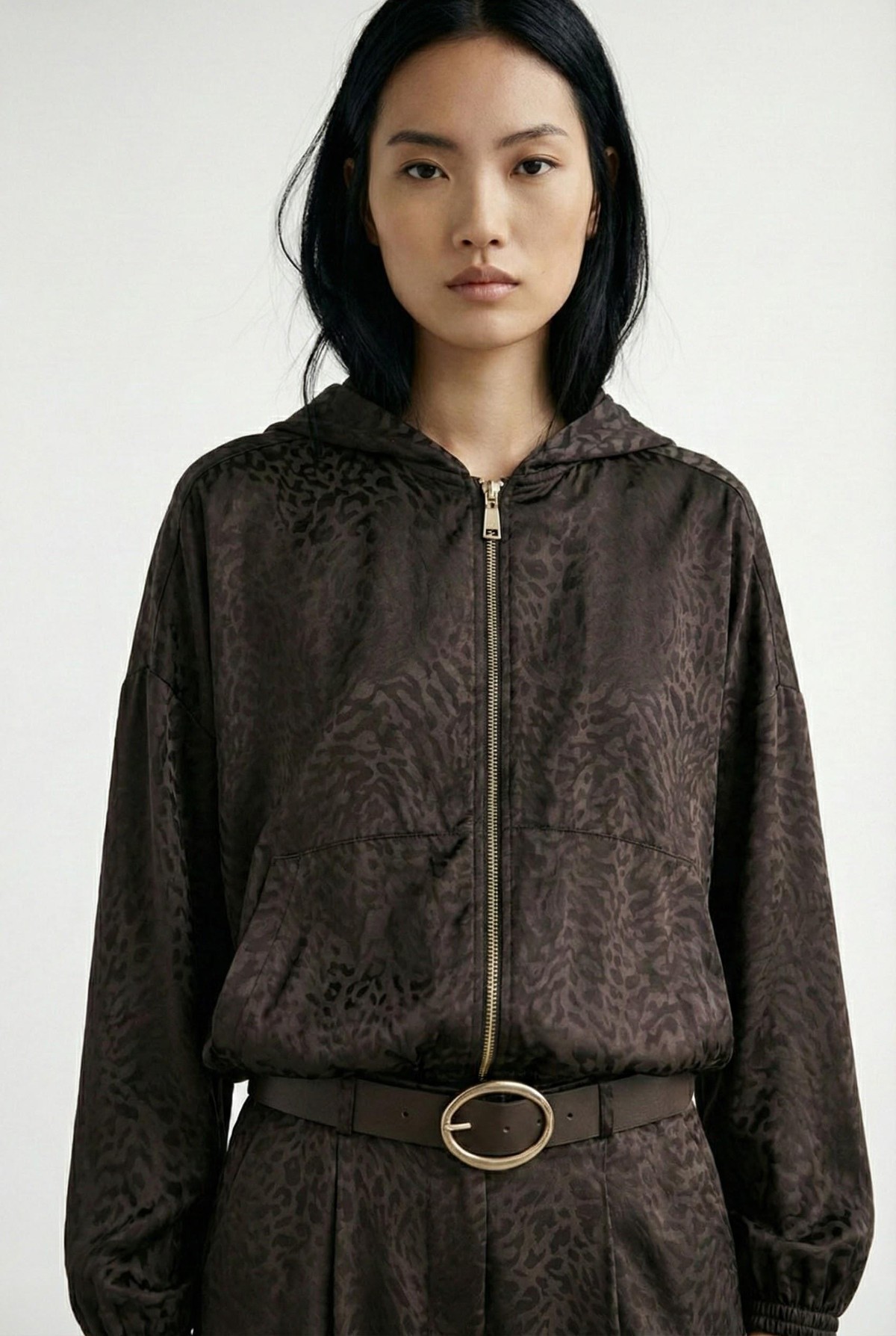 Quzu Jakar Desenli Kapüşonlu Ceket Kahve