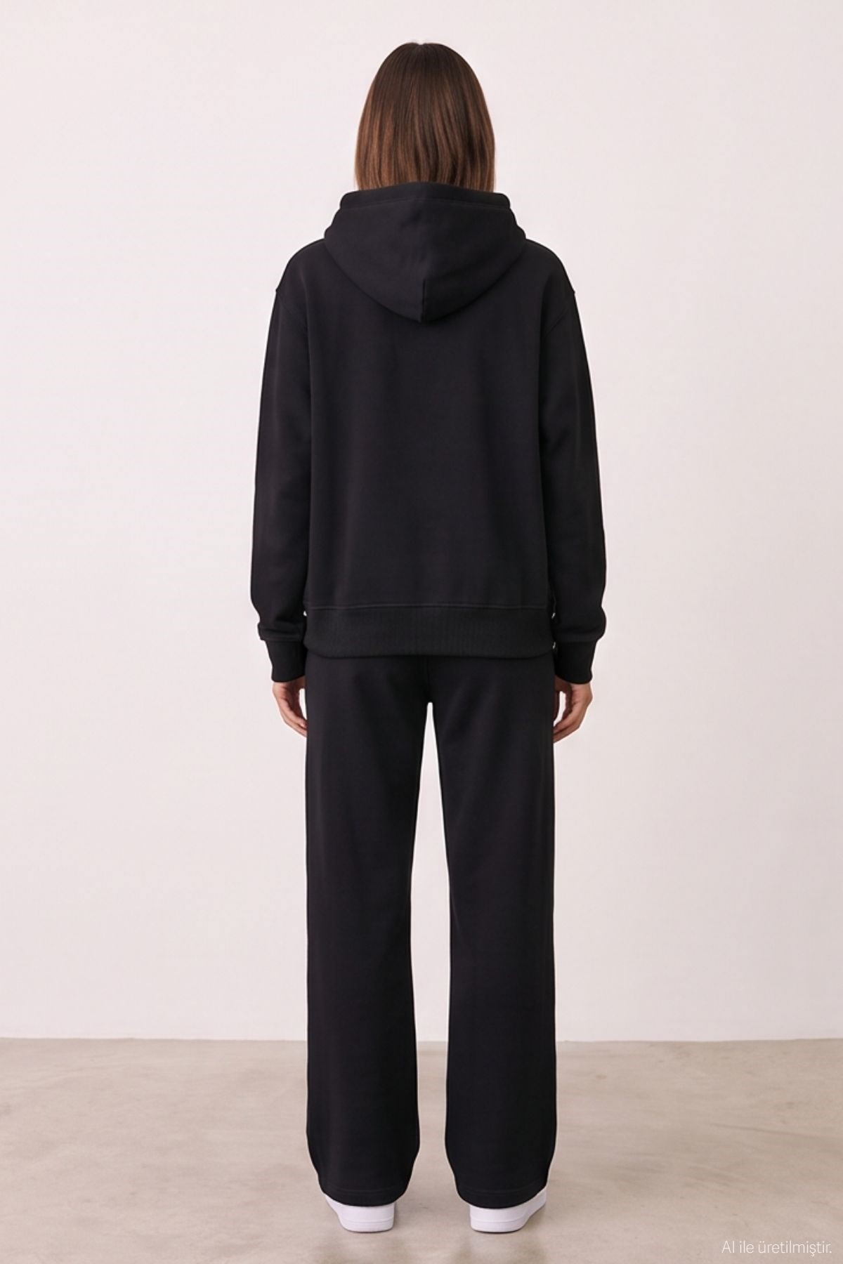 Quzu Kapüşon Detaylı Sweatshirt Siyah