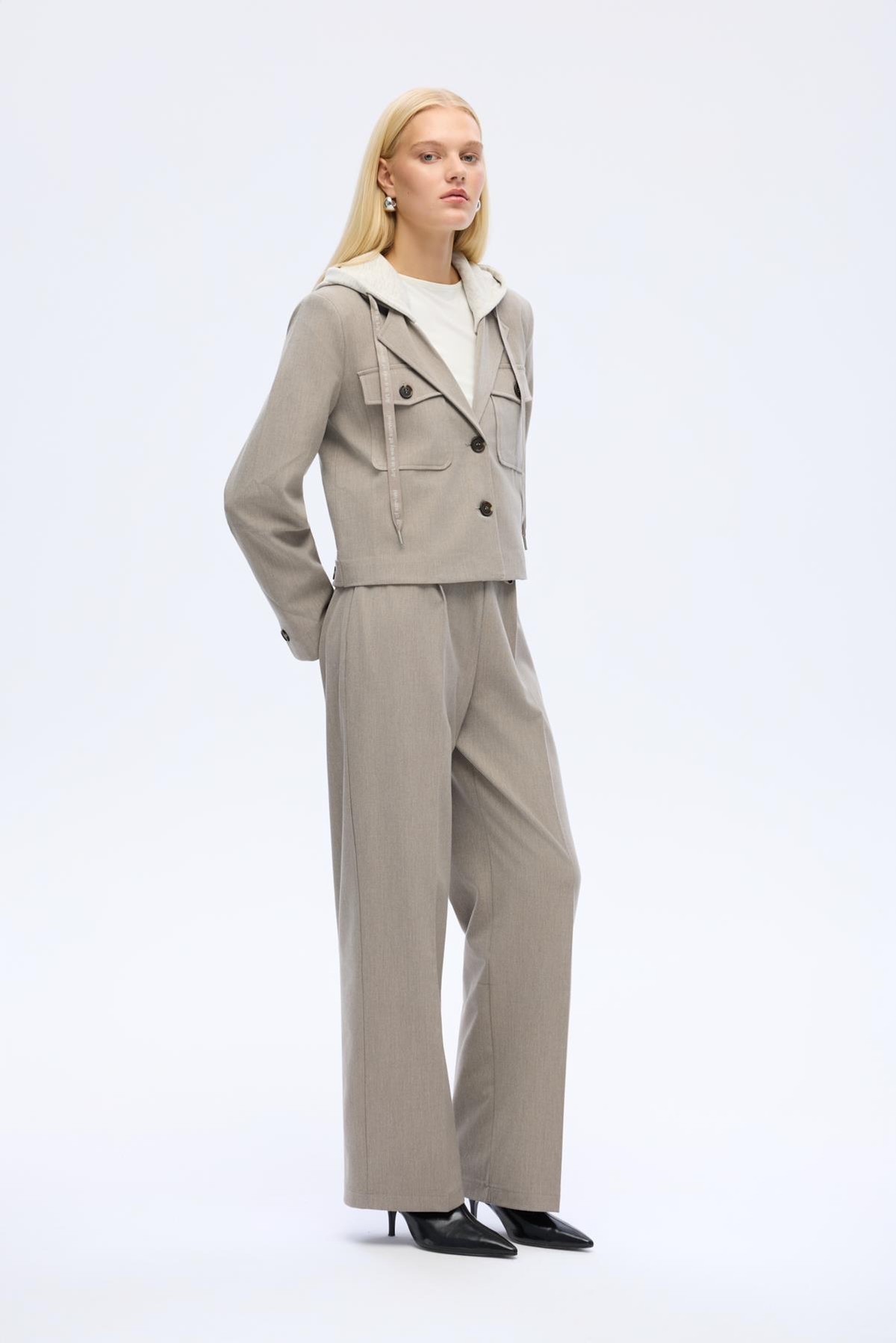 Quzu Kapüşonlu Ceket Gri