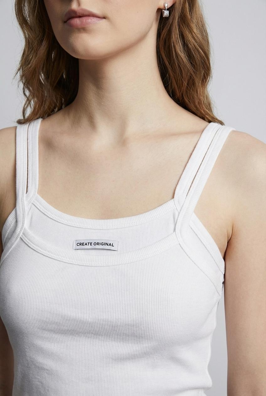 Quzu Kat Detaylı Atlet Ekru