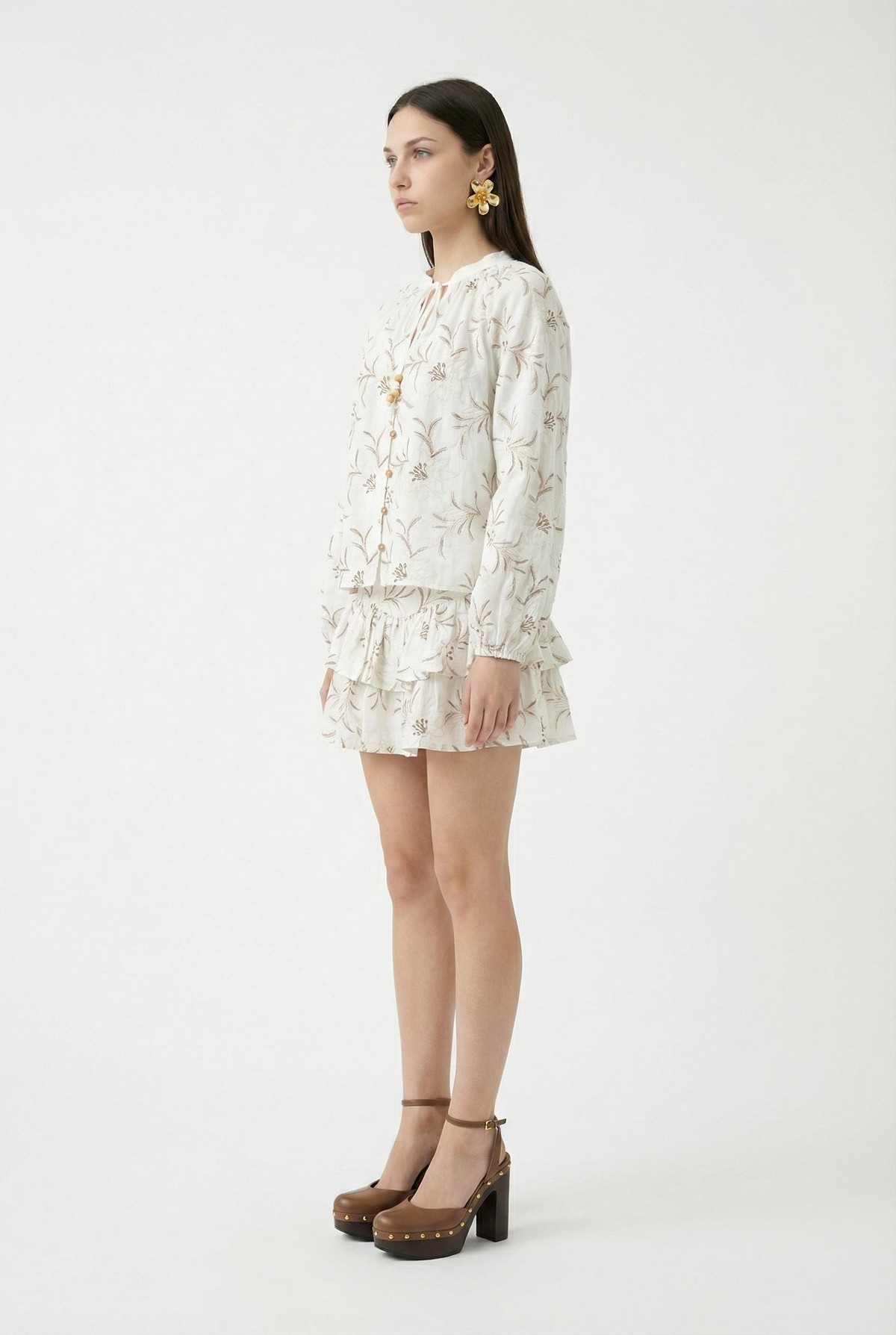 Quzu Katlı Fırfırlı Etek Ekru