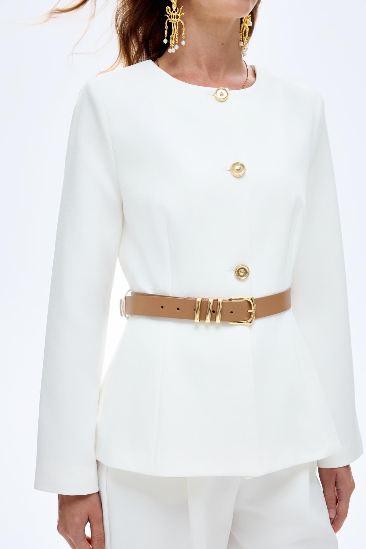 Quzu Kemer Detaylı Ceket Ekru