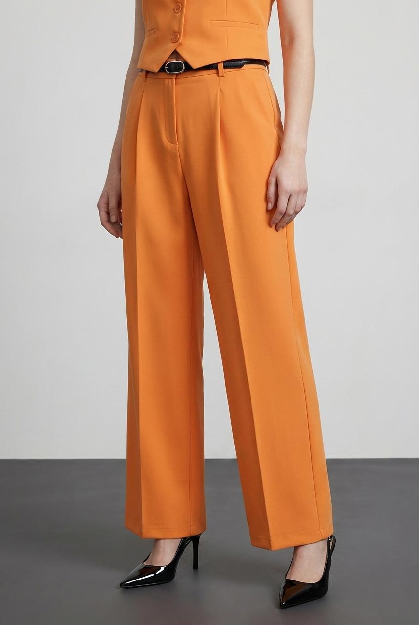 Quzu Kemer Detaylı Pantolon Turuncu