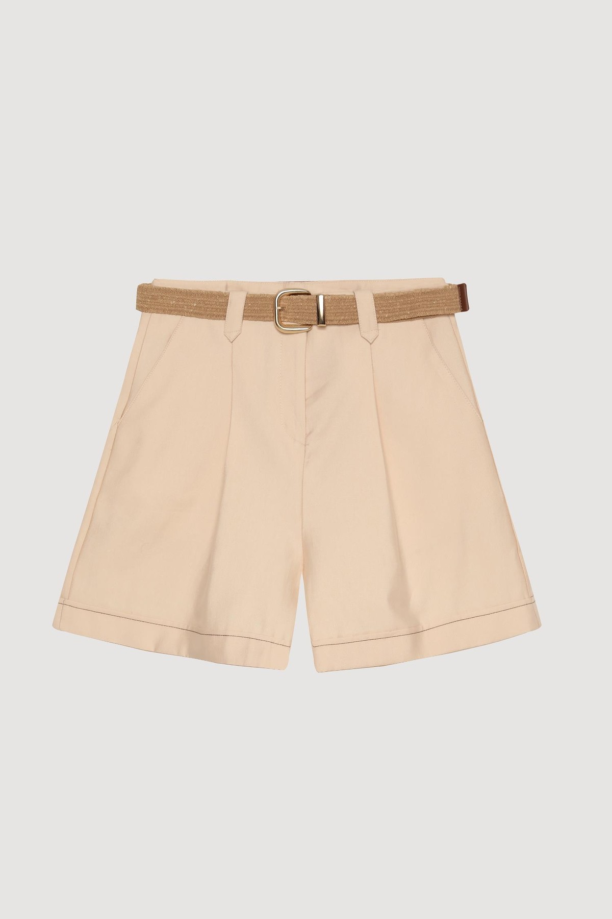 Quzu Kemer Detaylı Şort Bej
