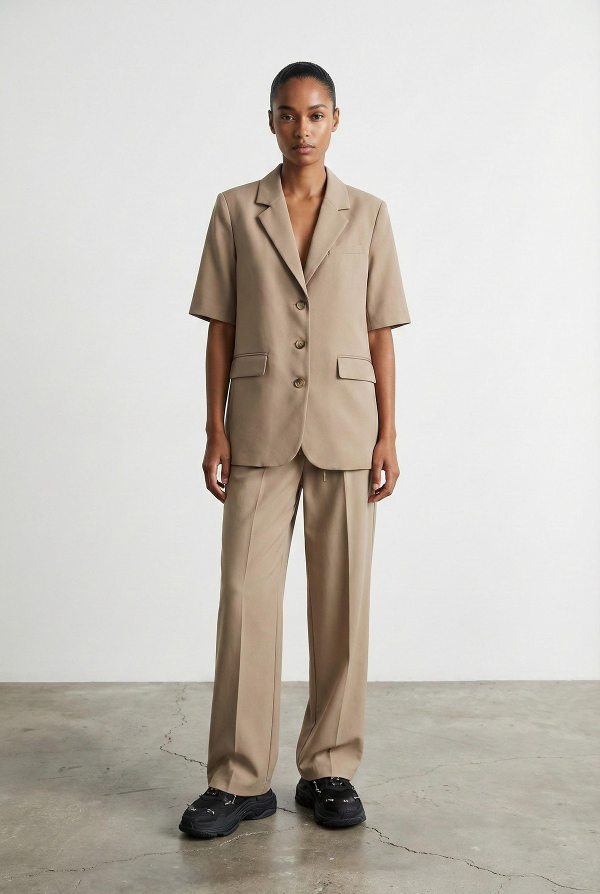 Quzu Kısa Kollu Ceket Bej