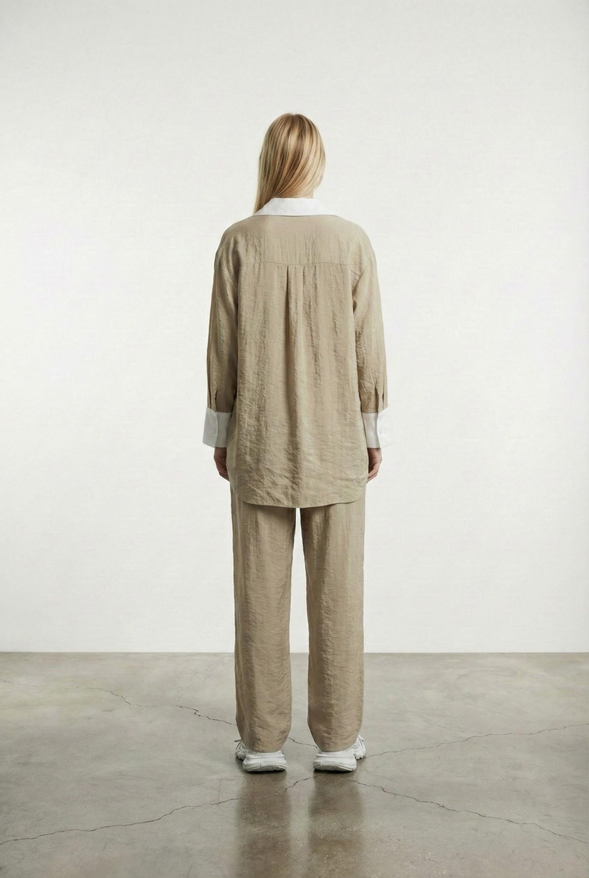 Quzu Kontrast Detaylı Pantolon Bej