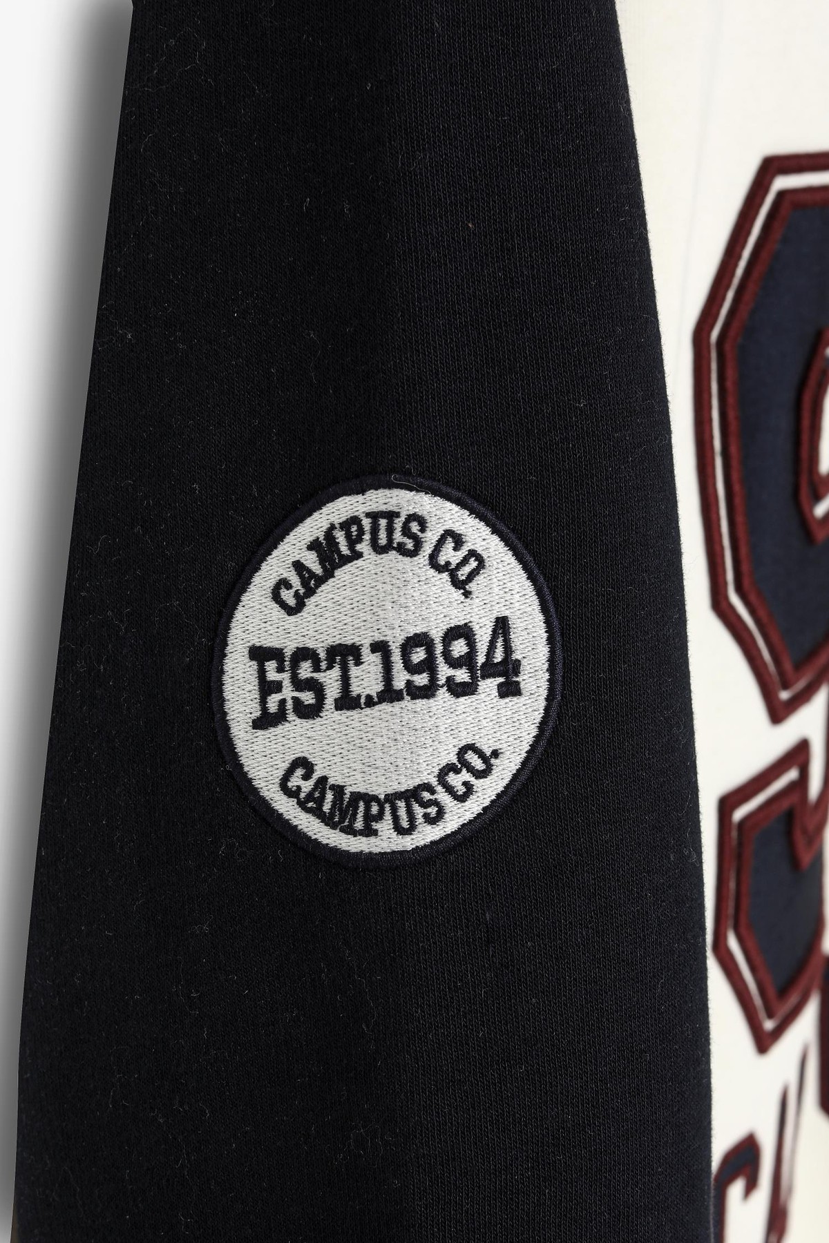 Quzu Kontrast Detaylı Sweatshirt Ekru
