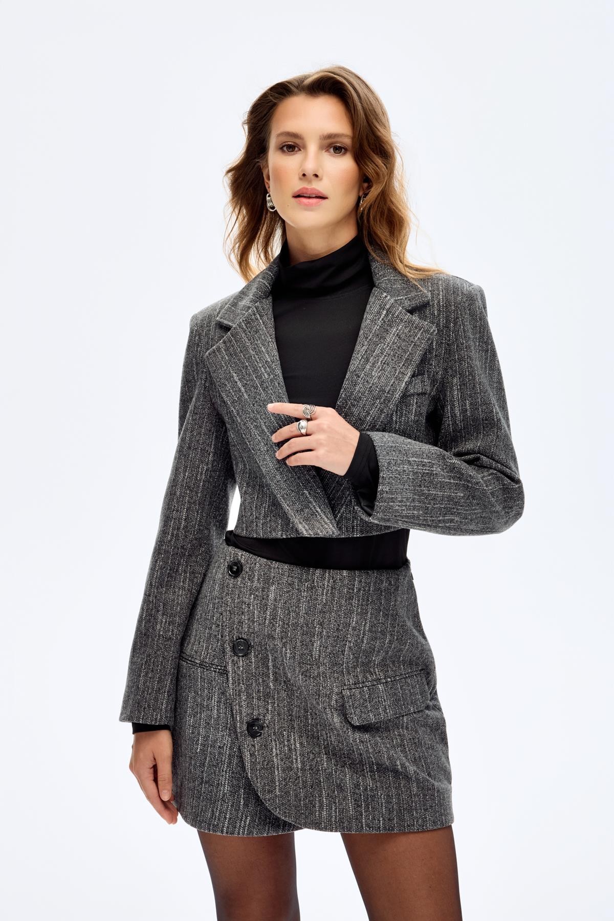 Quzu Kruvaze Kaşe Crop Ceket Antrasit