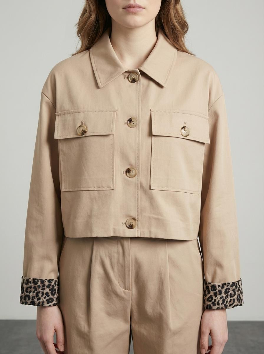 Quzu Leopar Detaylı Crop Ceket Bej