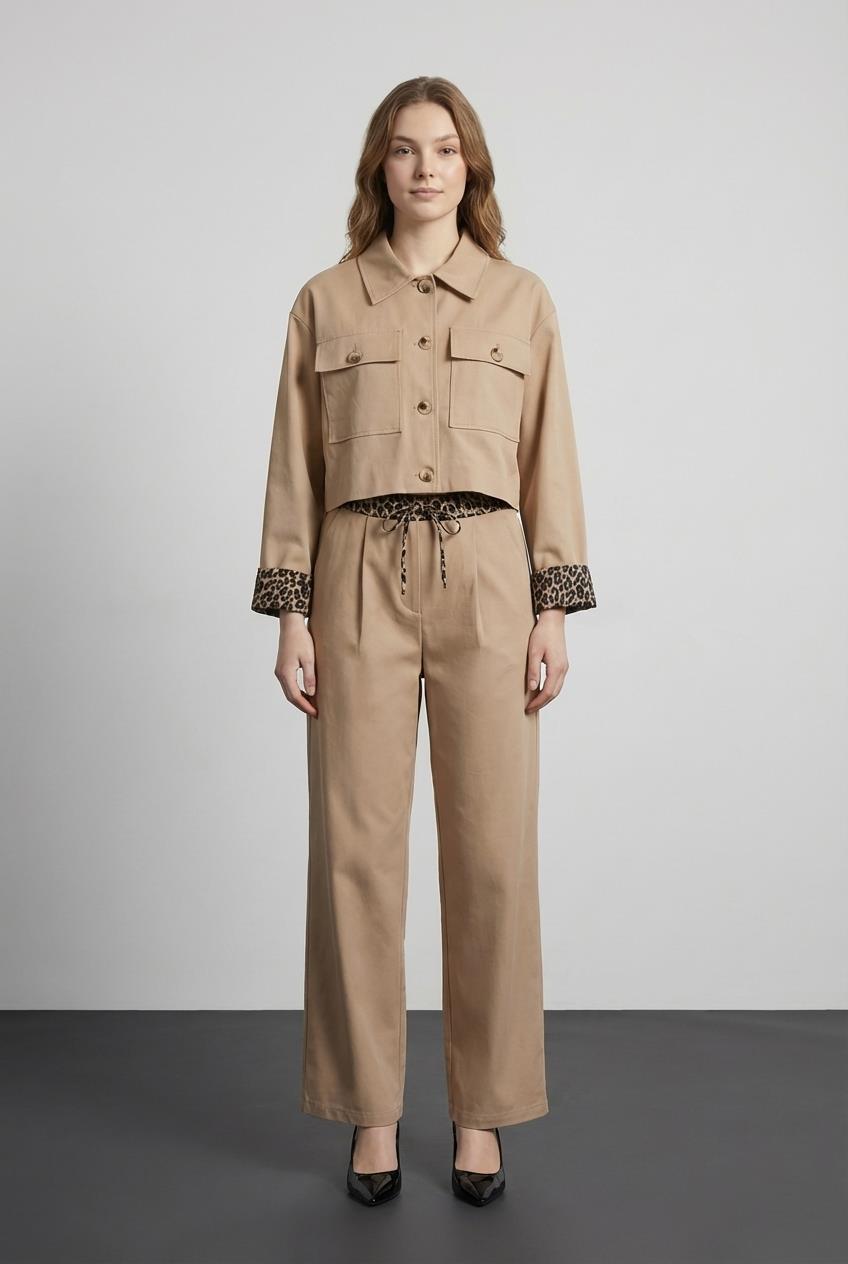 Quzu Leopar Detaylı Pantolon Bej