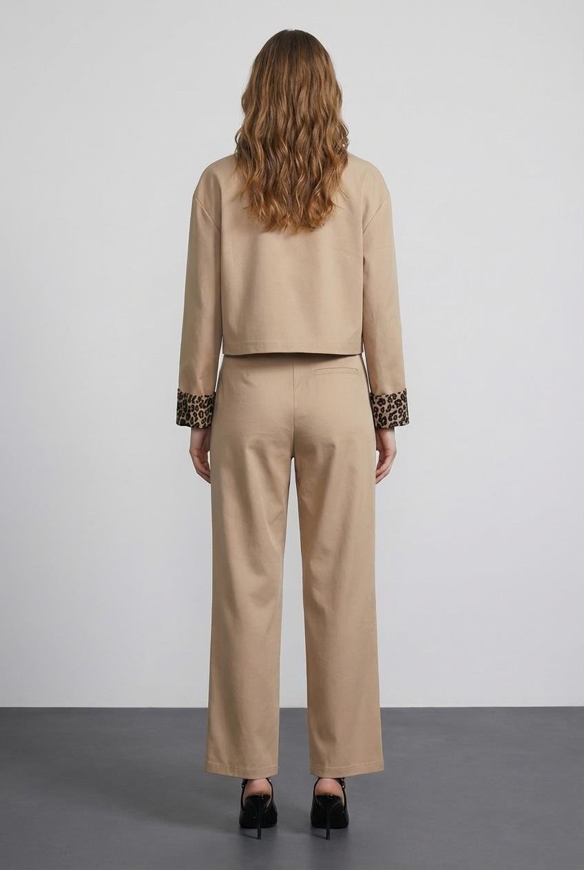 Quzu Leopar Detaylı Pantolon Bej