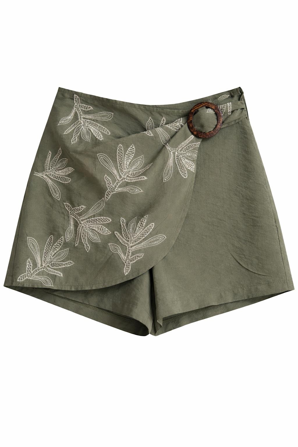 Quzu Nakış Detaylı Şort Etek Haki