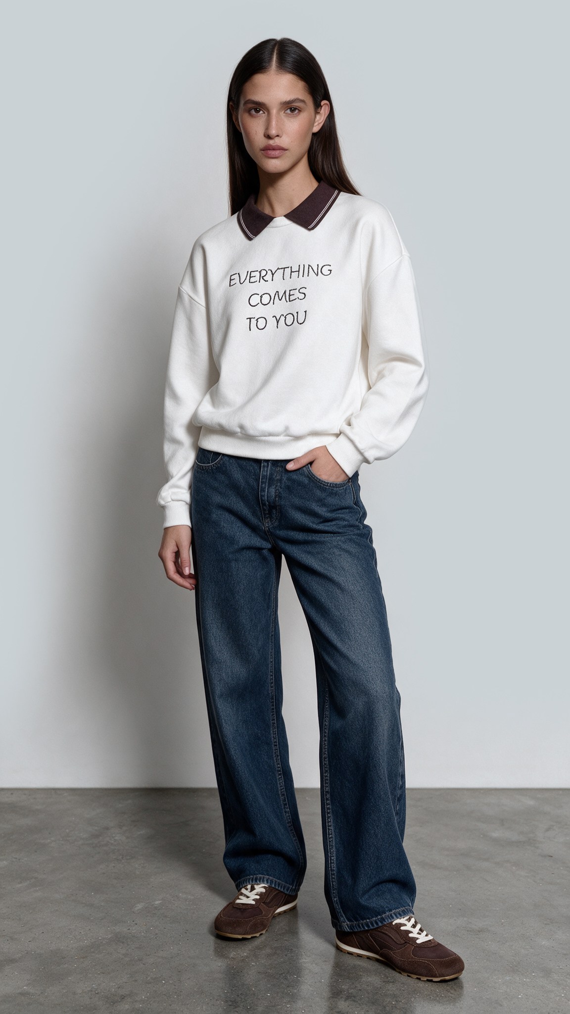 Quzu Nakış Detaylı Sweatshirt Ekru