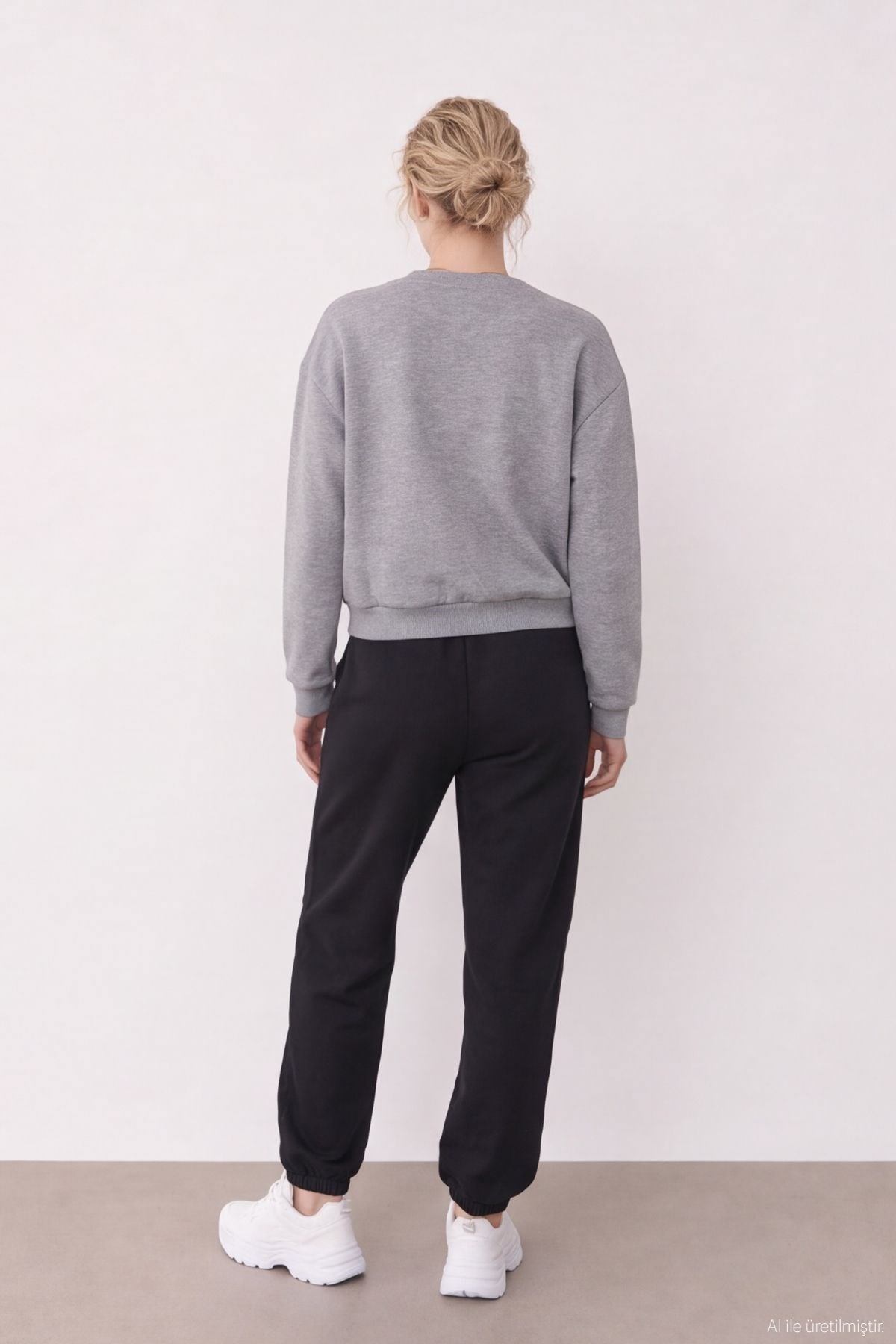 Quzu Nakış Detaylı Sweatshirt Gri Melanj