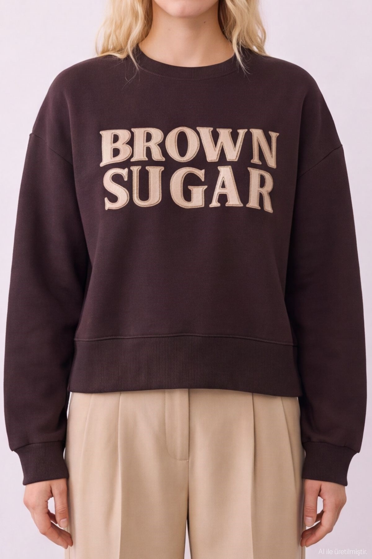 Quzu Nakış Detaylı Sweatshirt Kahve