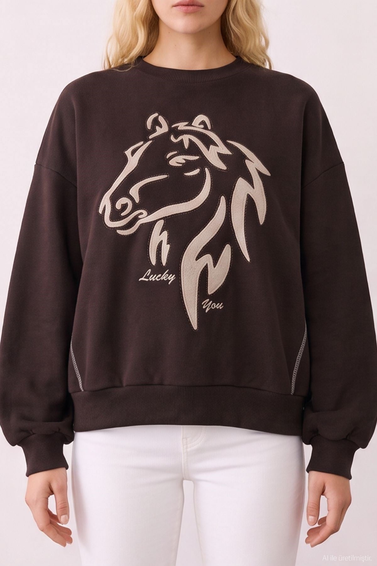 Quzu Nakış Detaylı Sweatshirt Kahve