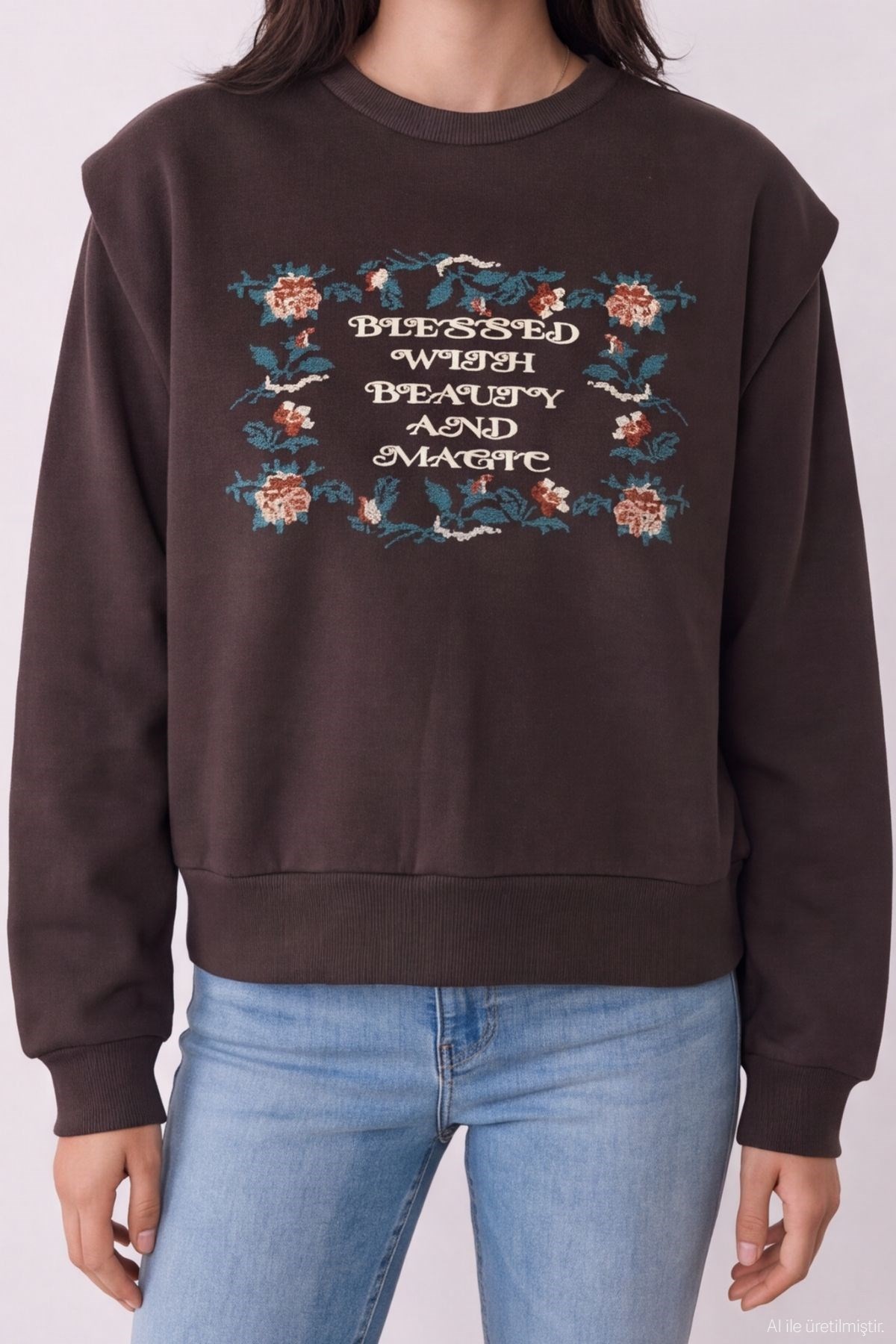 Quzu Nakış Detaylı Sweatshirt Kahve