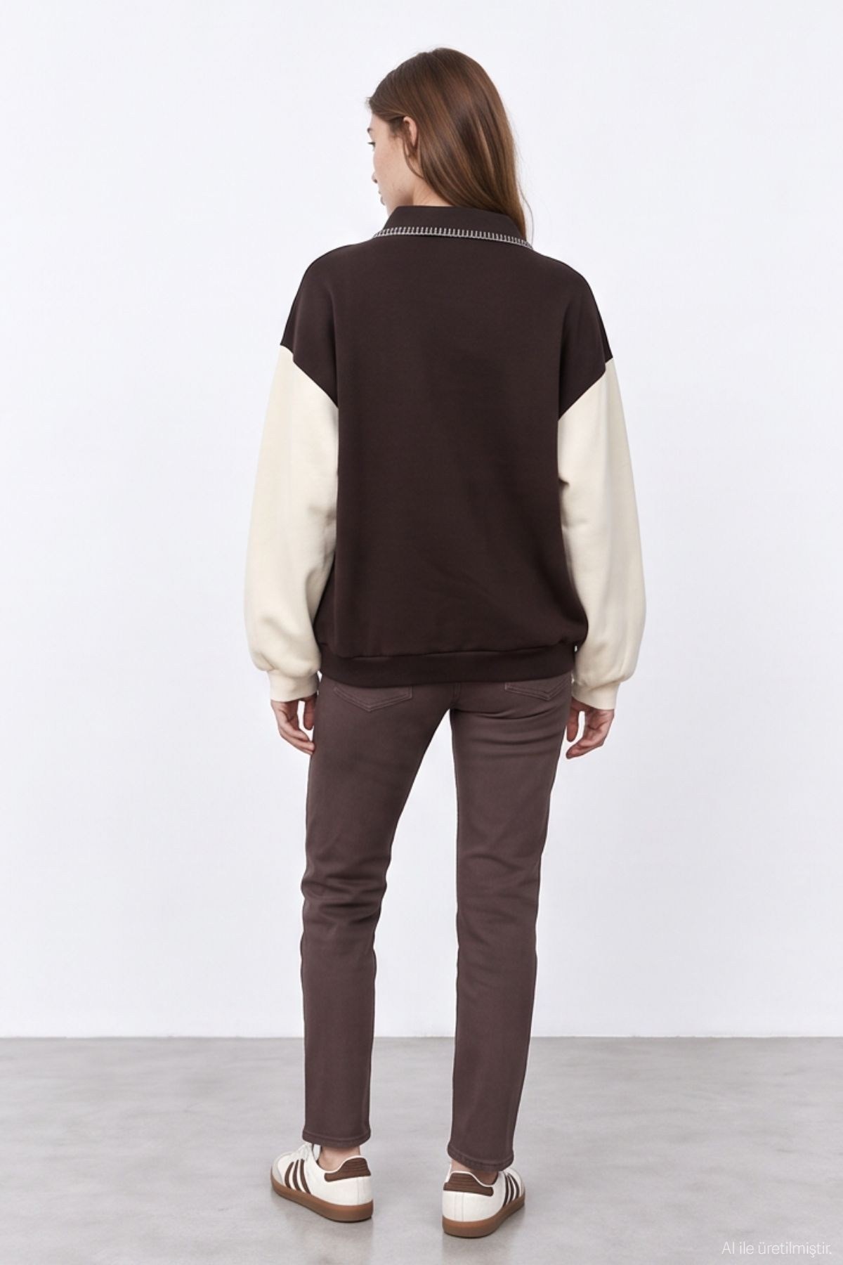 Quzu Nakış Detaylı Sweatshirt Kahve