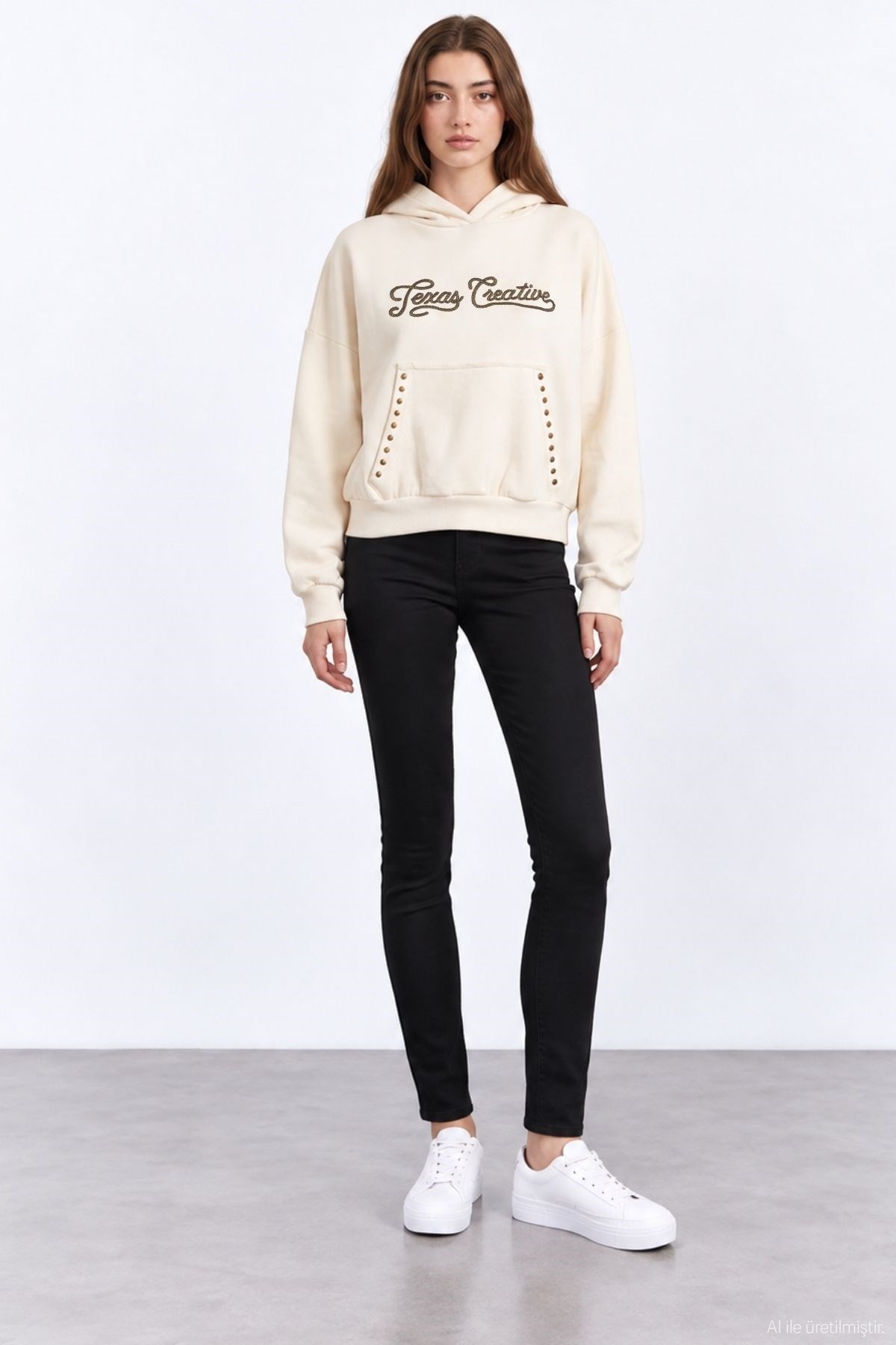 Quzu Nakış Detaylı Sweatshirt Krem