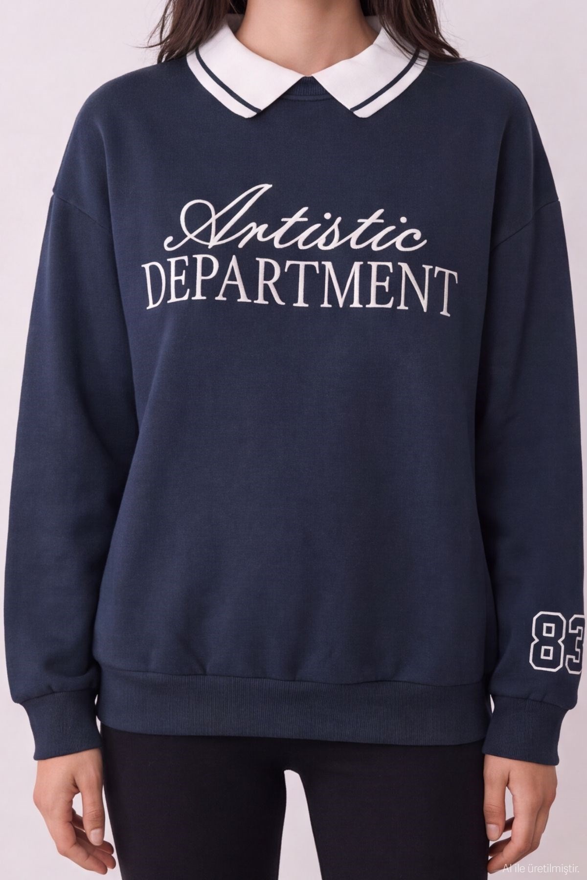 Quzu Nakış Detaylı Sweatshirt Lacivert