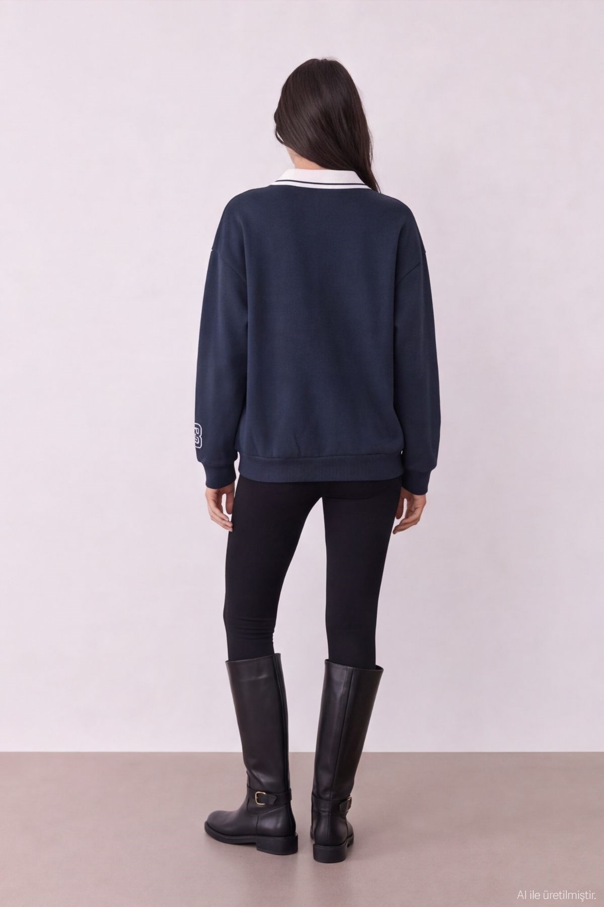 Quzu Nakış Detaylı Sweatshirt Lacivert