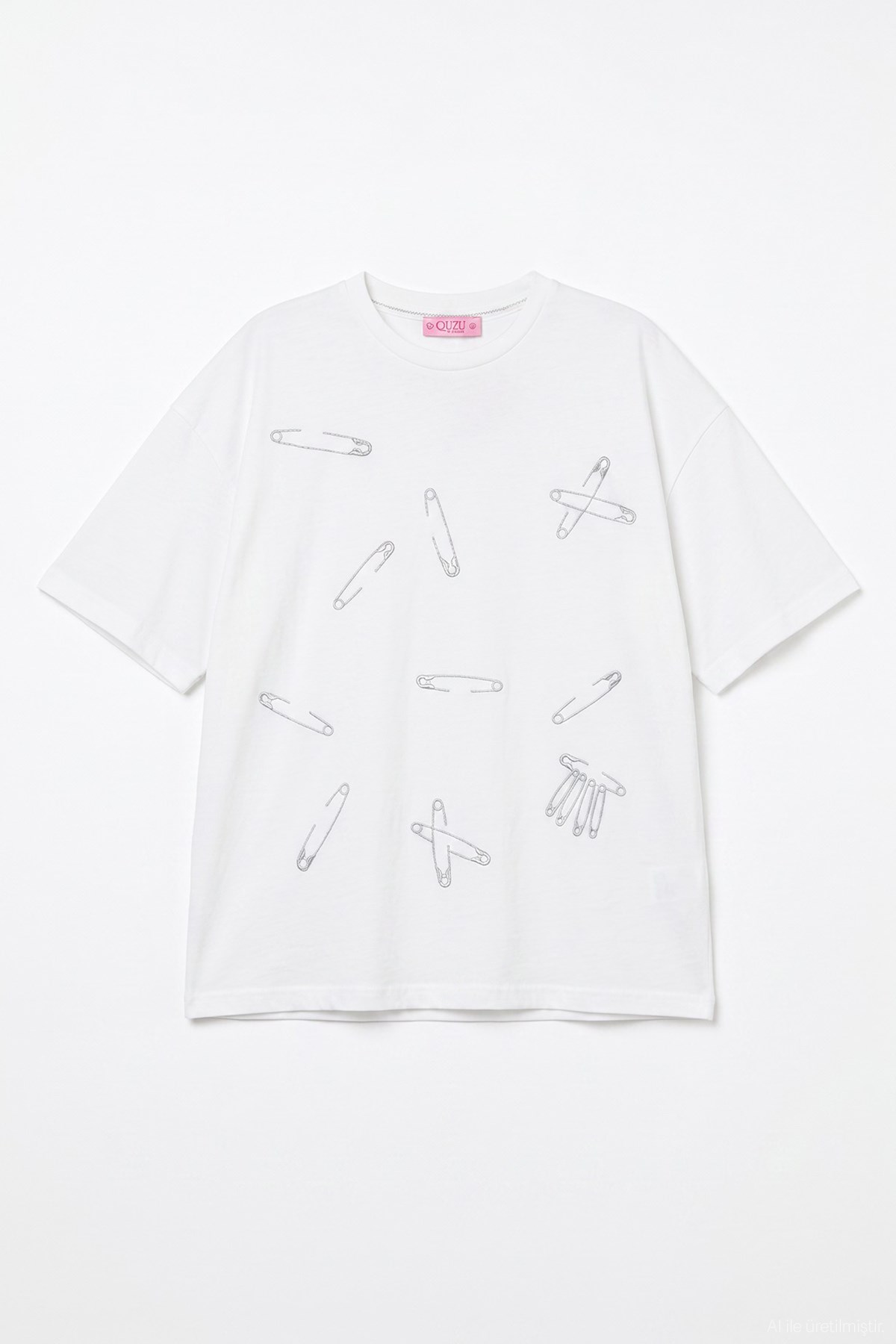 Quzu Nakış Detaylı T-shirt Ekru