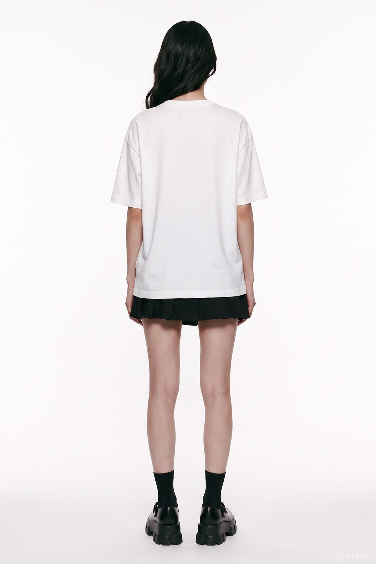 Quzu Nakış Detaylı T-shirt Ekru