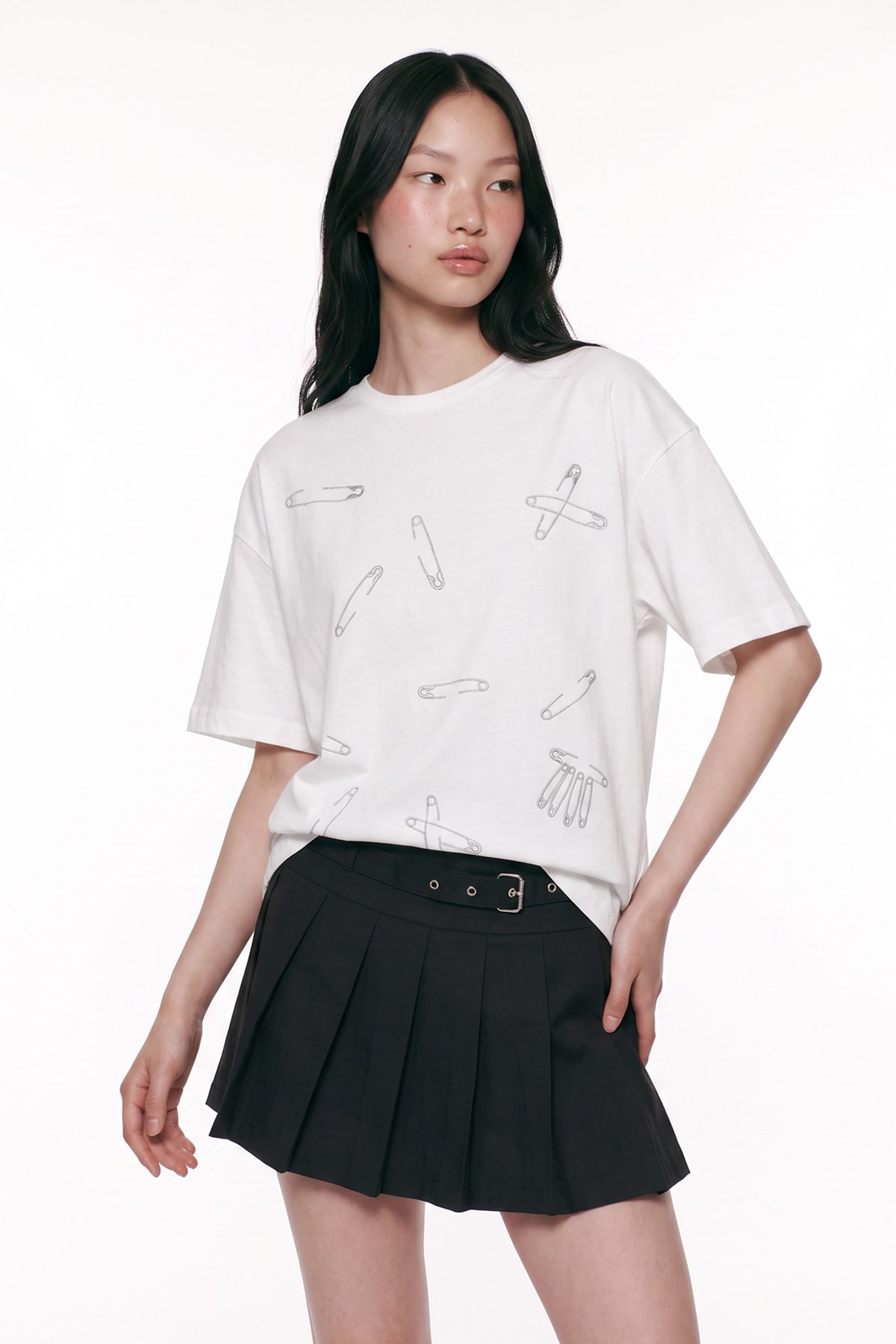 Quzu Nakış Detaylı T-shirt Ekru