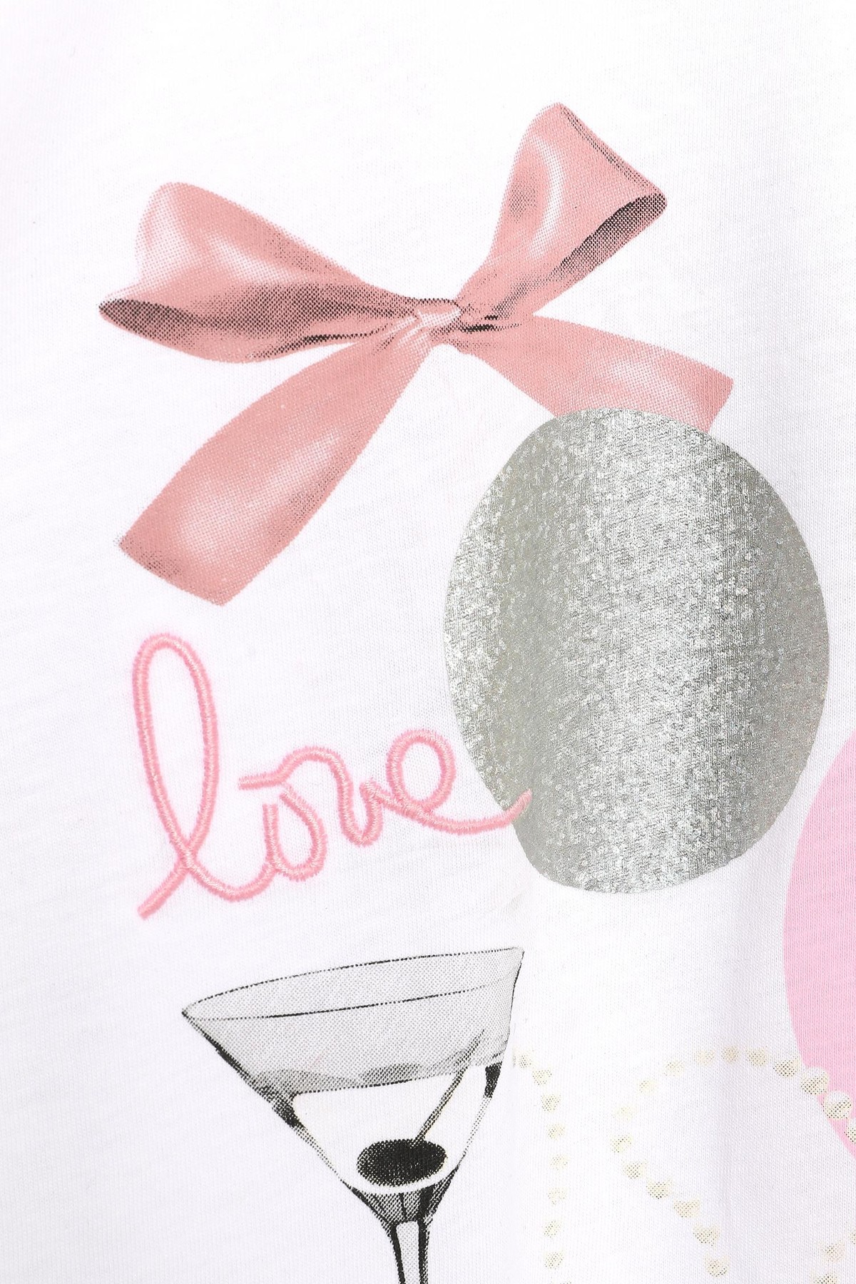 Quzu Nakış ve Baskılı T-shirt Beyaz