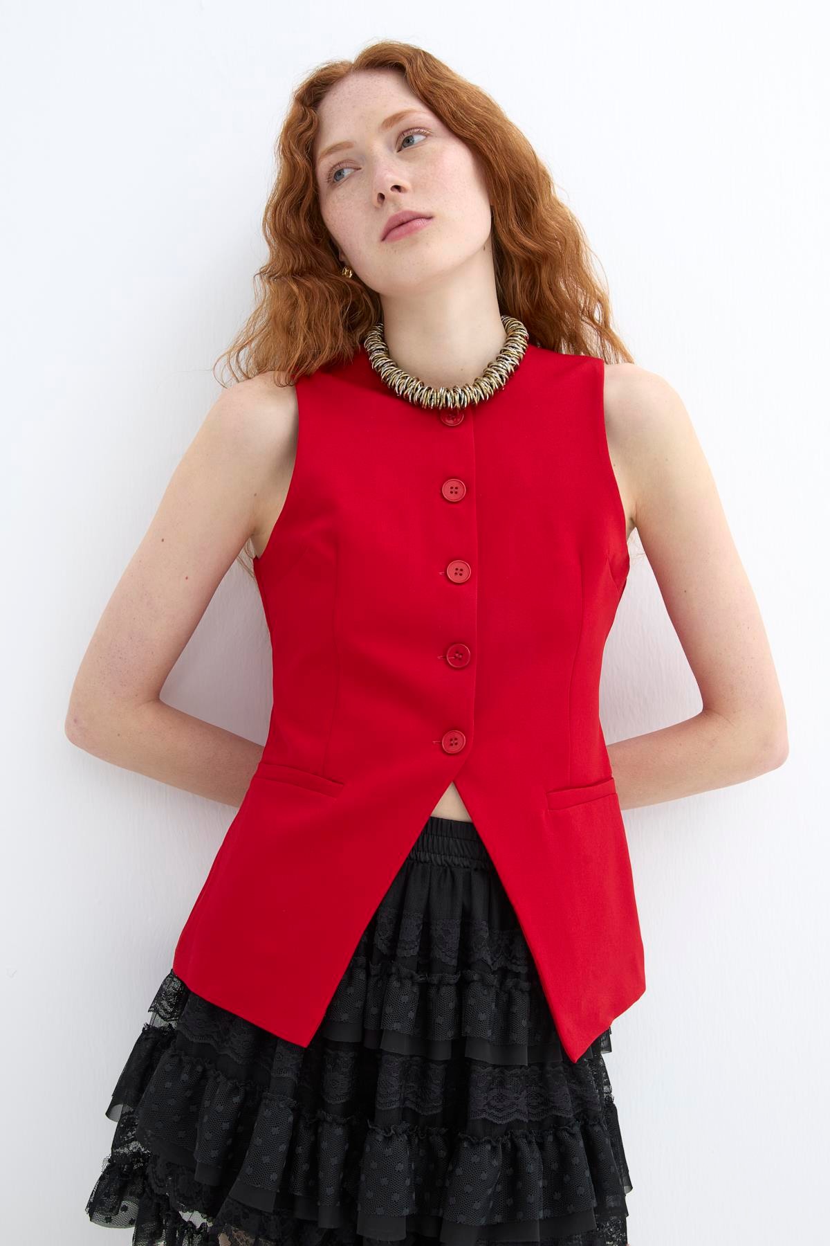 Quzu Önü Düğmeli Yelek Kırmızı