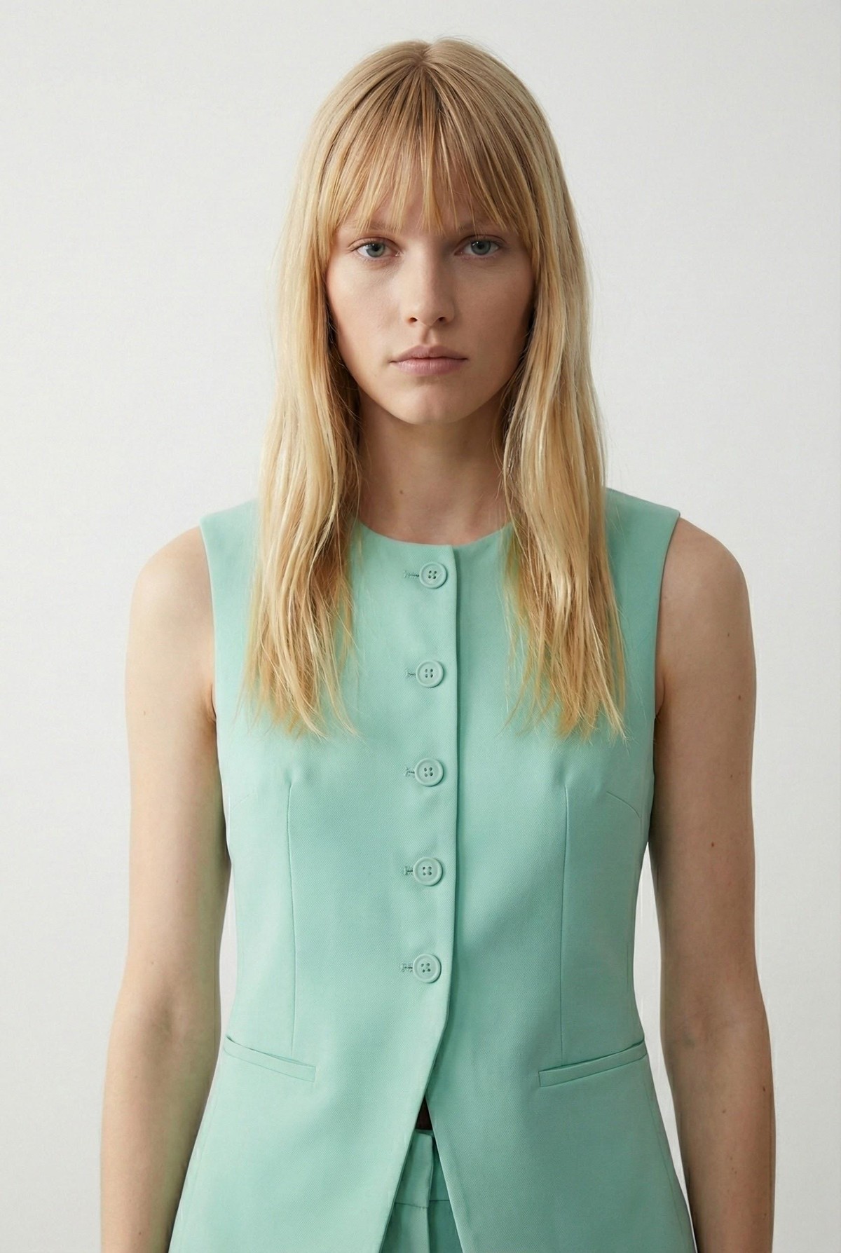 Quzu Önü Düğmeli Yelek Mint