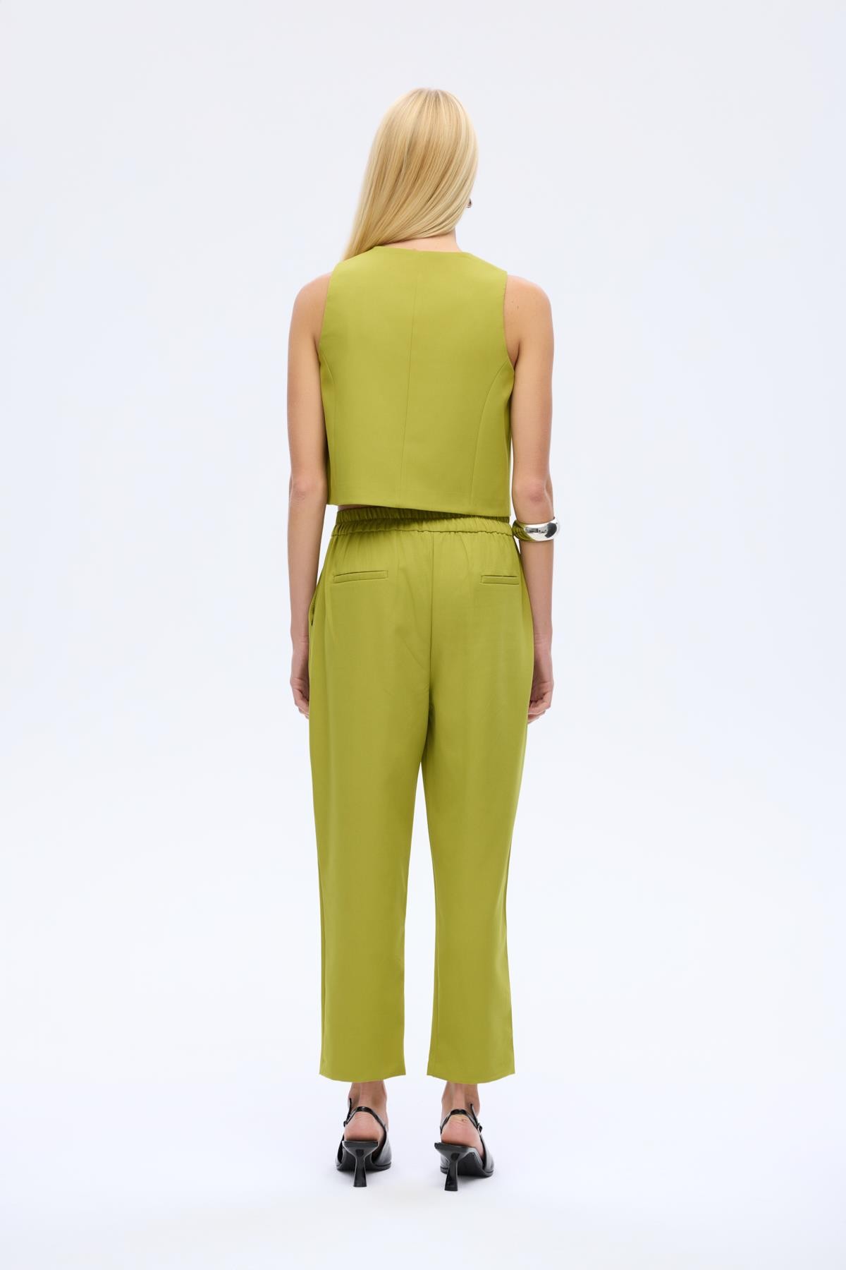 Quzu Önü Düğmeli Yelek Olive