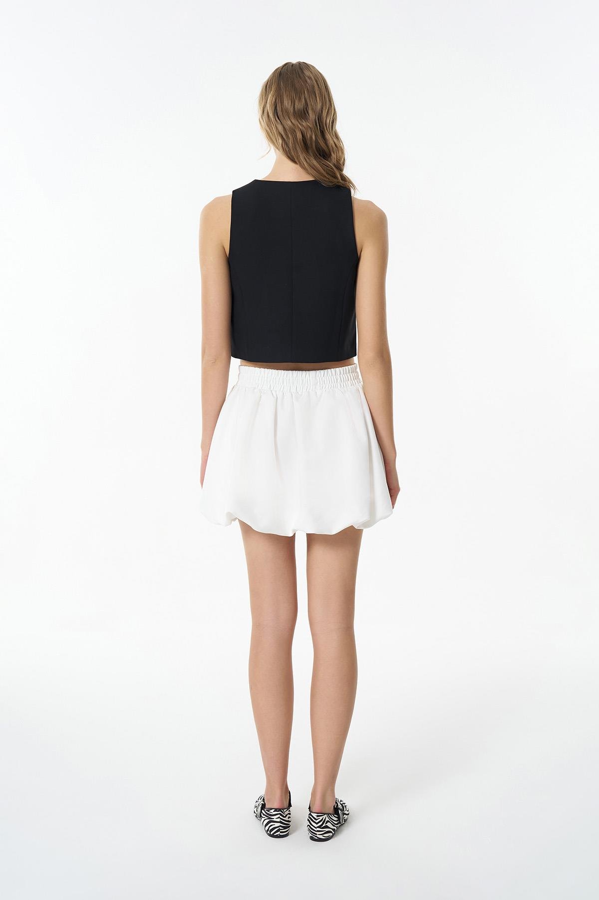 Quzu Önü Düğmeli Yelek Siyah